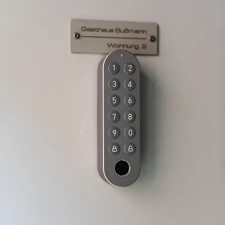 2 Bussmann Daire Vreden